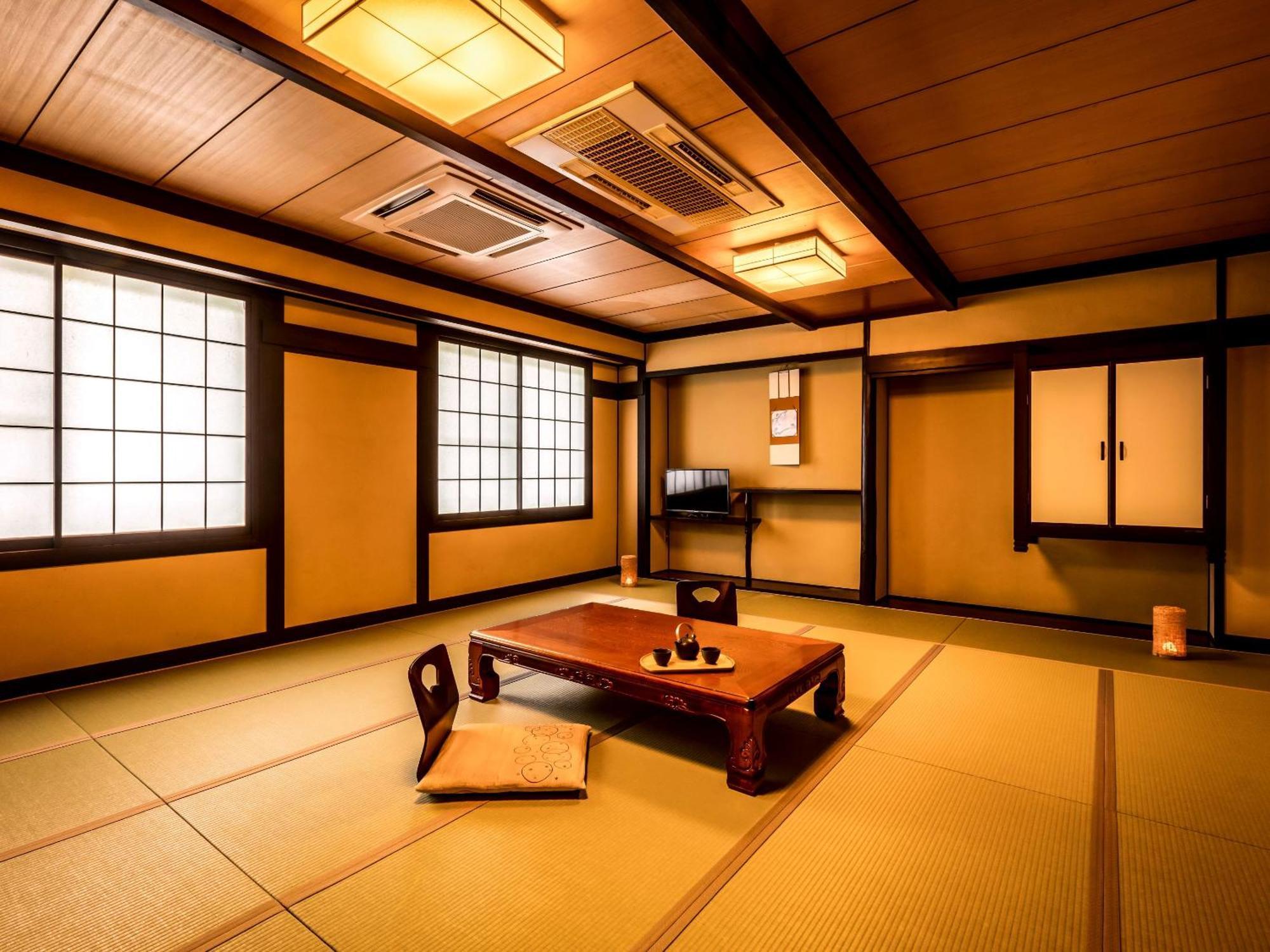 Ryokan Ooedo Onsen Monogatari Terunoyu 3*